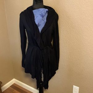 Daisy Fuentes knit Cardigan with belted waist. M